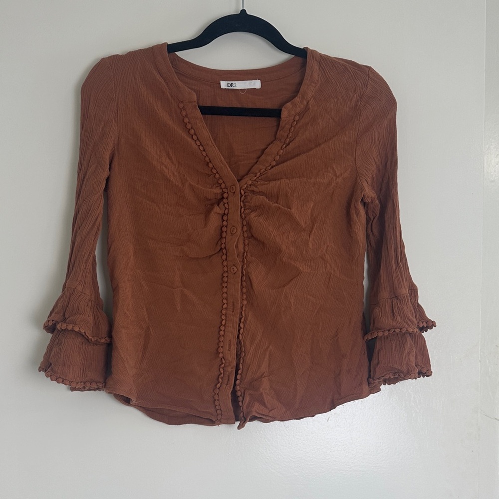 DR2 Women's Rust Ruffled Blouse